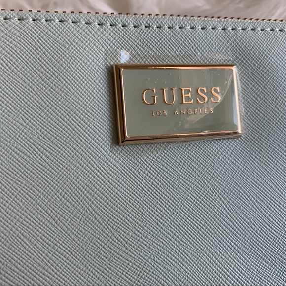 GUESS!! Guess wristlet! - Picture 4 of 6